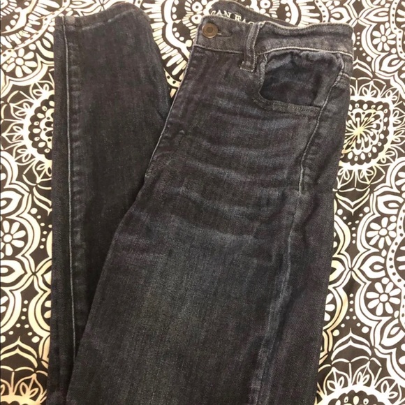 American Eagle Jean - Picture 1 of 5